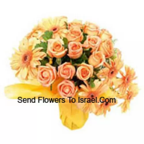 12 Roses Orange et 8 Gerberas Orange dans un vase